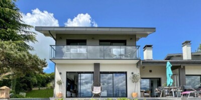 8 room  Villa for sale in Annecy, France