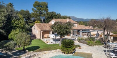 8 room  Villa for sale in Valbonne, France