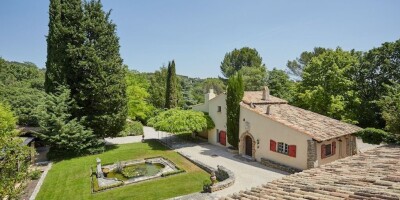 4 bedroom  Villa for sale in Aix-en-Provence, French Riviera