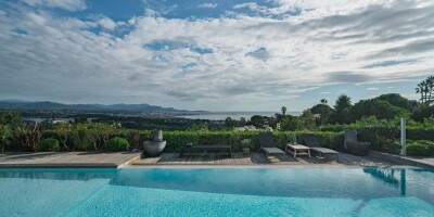 6 room  Villa for sale in Villeneuve-Loubet, French Riviera