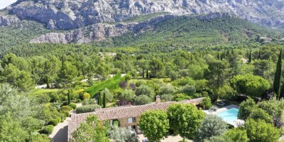 10 room  Villa for sale in Aix-en-Provence, France