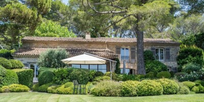 6 bedroom  Villa for sale in Mougins, France