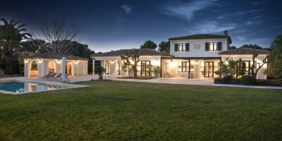 7 room  Villa for sale in Mougins, France