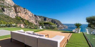 6 room  Villa for sale in Èze, France