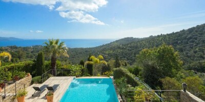 6 room  Villa for sale in Bormes-les-Mimosas, France