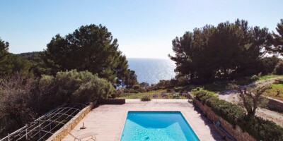 7 bedroom  Villa for sale in Saint-Cyr-sur-Mer, France
