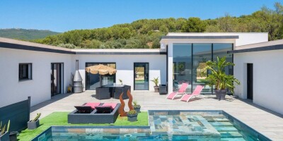 Villa for sale in Marseille, France