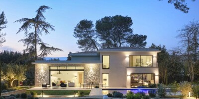 8 room  Villa for sale in Mougins, French Riviera