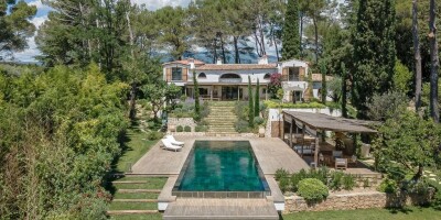 8 room  Villa for sale in Mougins, France