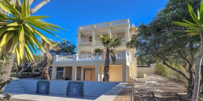 6 room  Villa for sale in Saint-Raphaël, French Riviera