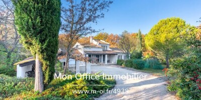 6 room  Villa for sale in Aix-en-Provence, France