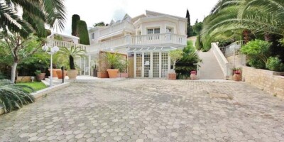 8 room  Villa for sale in Roquebrune-Cap-Martin, France