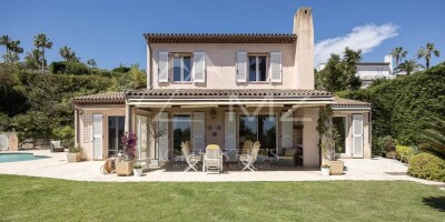 Villa for sale in Villeneuve-Loubet, French Riviera