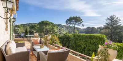8 room  Villa for sale in Mougins, France