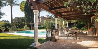 2 bedroom  Villa for sale in Cannes, French Riviera