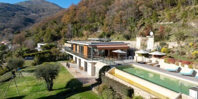 7 room  Villa for sale in Vence, French Riviera