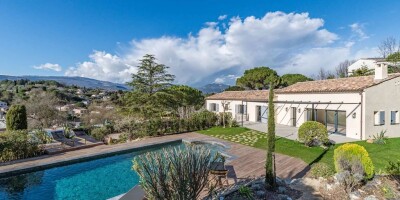 Villa for sale in Valbonne, French Riviera