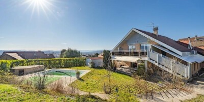 12 room  Villa for sale in Annecy-le-Vieux, France