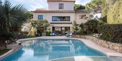 8 room  Villa for sale in Cannes, France