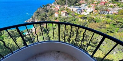 Villa for sale in Èze, French Riviera