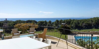 9 room  Villa for sale in Saint-Raphaël, France