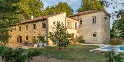4 bedroom  Villa for sale in Monteux, France