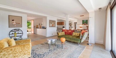 6 room  Villa for sale in Mougins, France