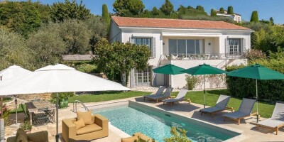 6 room  Villa for sale in Mougins, France