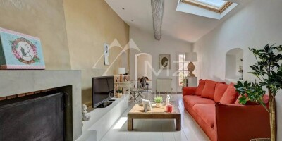 House for sale in Aix-en-Provence, France