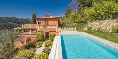 10 room  Villa for sale in Grasse, France