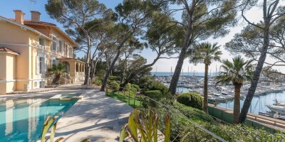 10 room  Villa for sale in Saint-Raphaël, French Riviera