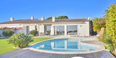 4 room  Villa for sale in Villeneuve-Loubet, France