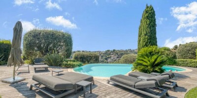 10 room  Villa for sale in Nice, France