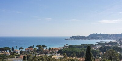 6 bedroom  Villa for sale in Cavalaire-sur-Mer, France