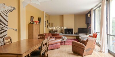 9 room  House for sale in Versailles, France
