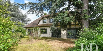 9 room  House for sale in Villemoisson-sur-Orge, Île-de-France