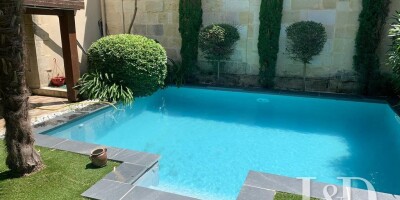 6 room  House for sale in Libourne, France