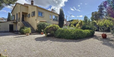 5 bedroom  Villa for sale in Six-Fours-les-Plages, French Riviera