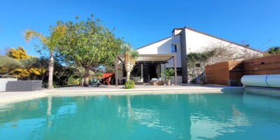 Villa for sale in Bormes-les-Mimosas, France