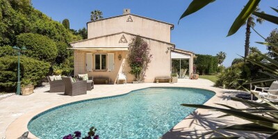3 bedroom  Villa for sale in Villeneuve-Loubet, France