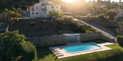 Villa for sale in Peymeinade, France