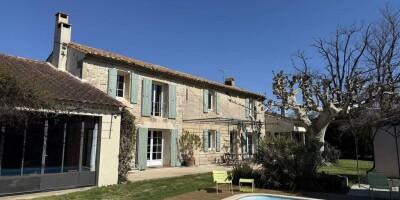 Villa for sale in Arles, France