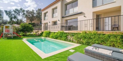 6 room  Villa for sale in Cannes, French Riviera