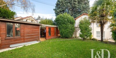 6 room  House for sale in Orsay, France