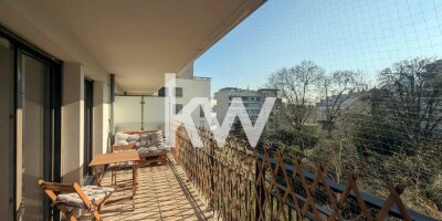 3 room  Apartment for sale in Courbevoie, Île-de-France