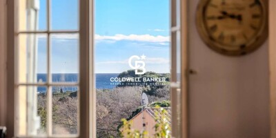 5 room  House for sale in Bormes-les-Mimosas, French Riviera