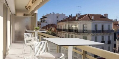 2 bedroom  Flat for sale in Cannes, France