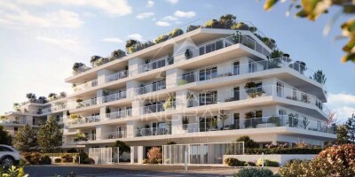 4 room  Apartment for sale in Marseille, French Riviera