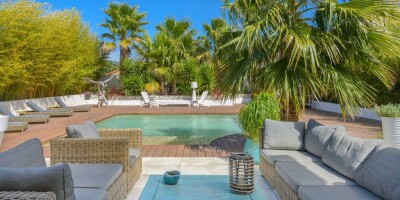 5 room  Villa for sale in Allauch, France