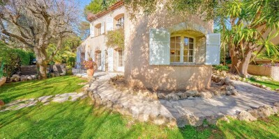 4 bedroom  Villa for sale in Le Cannet, France